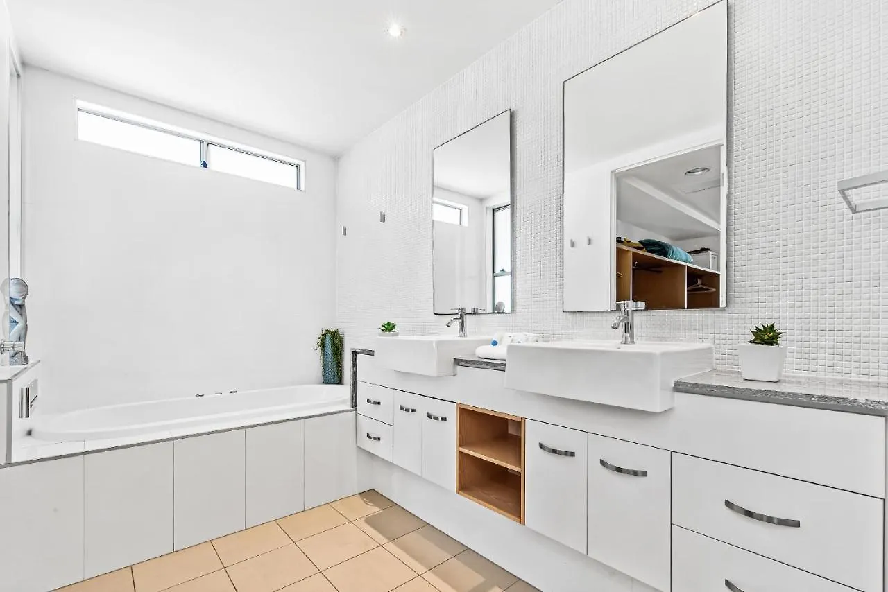 Apartamento Beaches On Maroochy 1 Beach Parade Maroochydore Australia